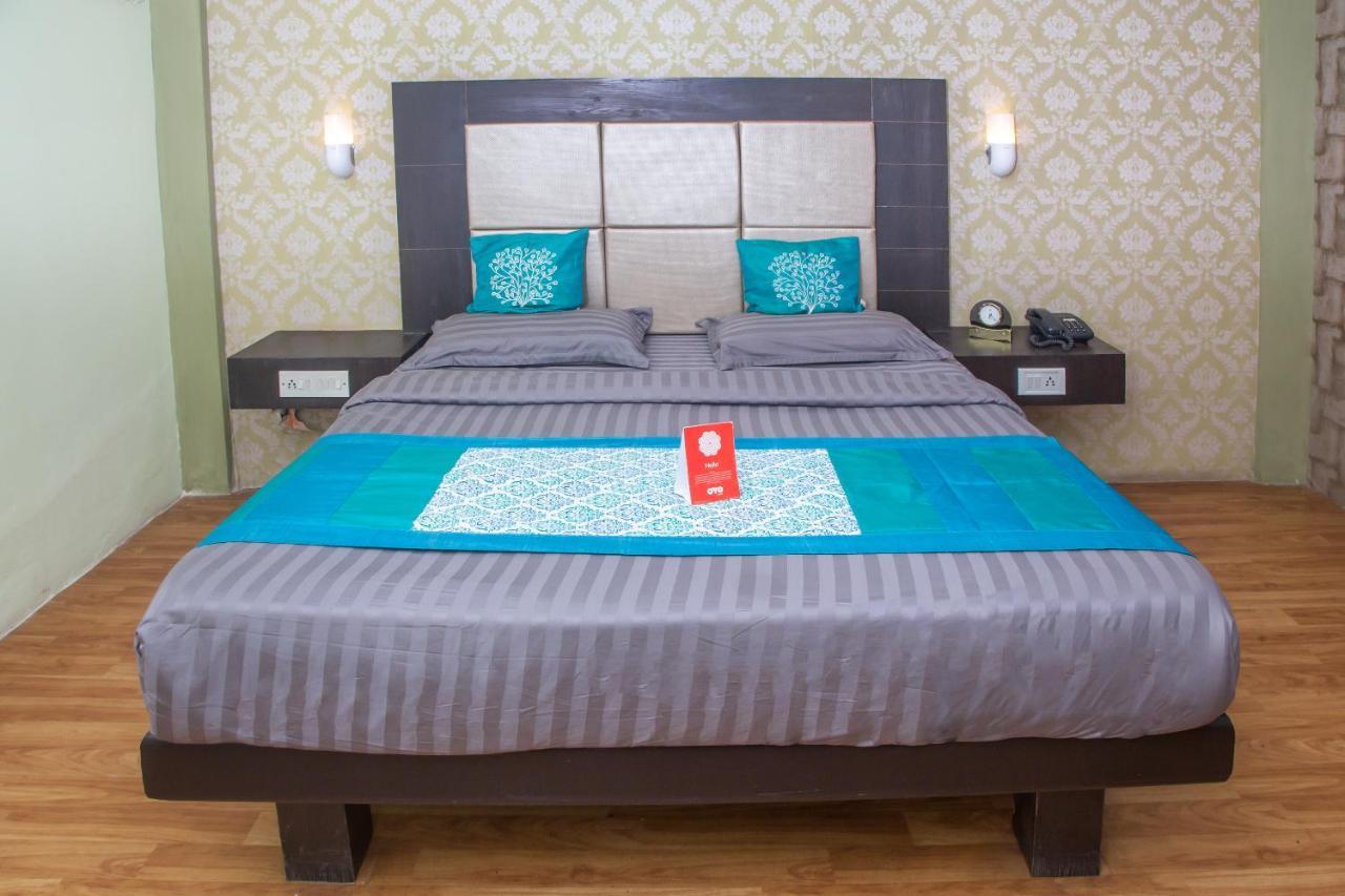 Oyo 12357 Hotel Nilgiris Inn Уті Екстер'єр фото