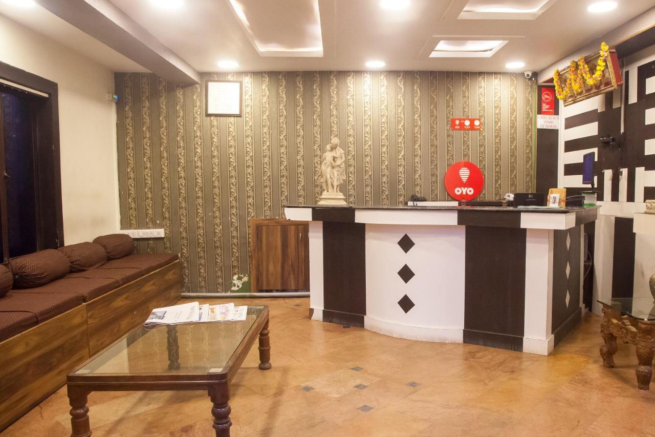 Oyo 12357 Hotel Nilgiris Inn Уті Екстер'єр фото
